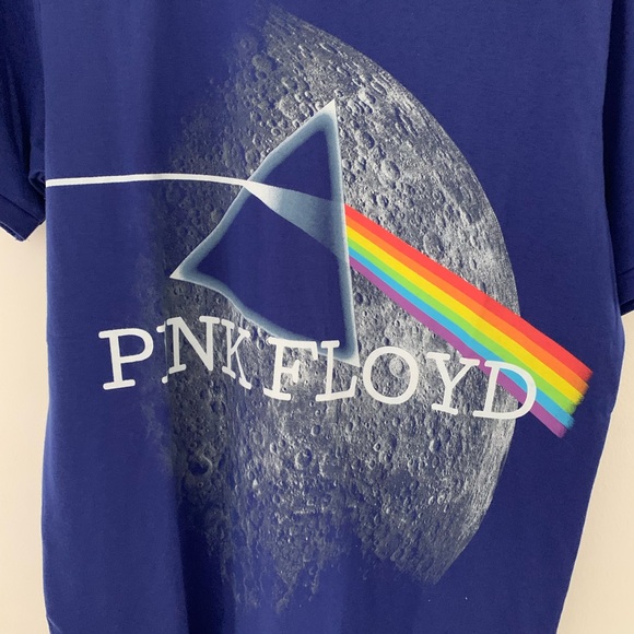 Men’s NWOT Pink Floyd blue tee shirt size Medium - Picture 2 of 5